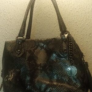 Stuart Weitzman Elegant Black Snake Print Handbag